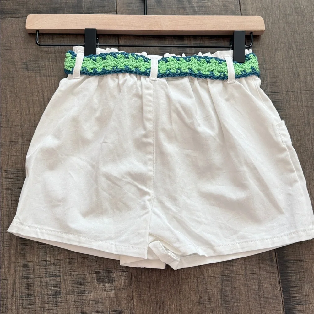 Kids white shirts with belt size 8  Shorts with Green Belt M - Picture 6 of 6